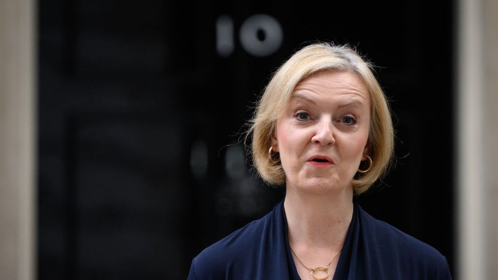 Liz Truss al renunciar.