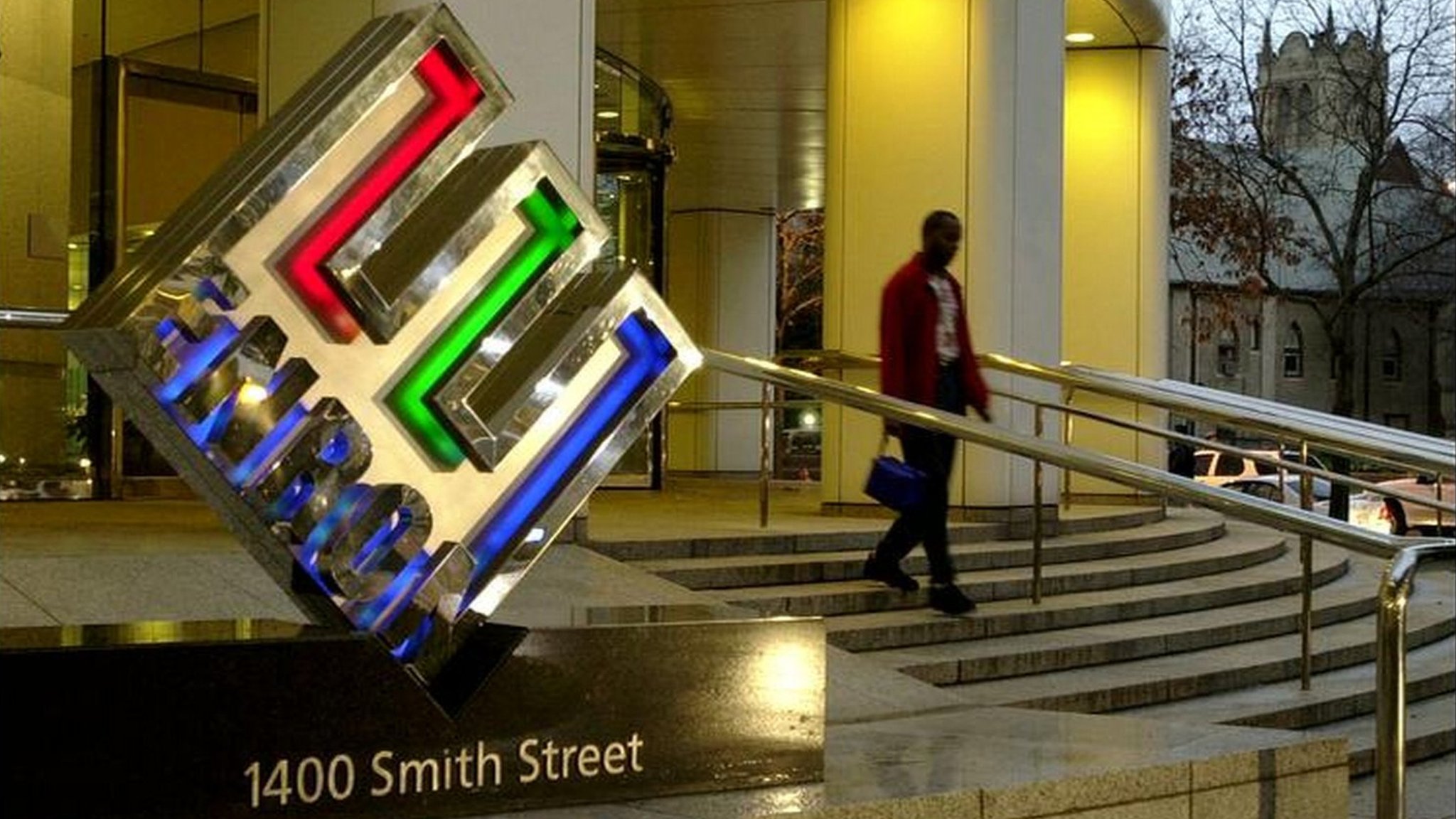 Companies still bending finance rules, Enron boss warns - BBC News
