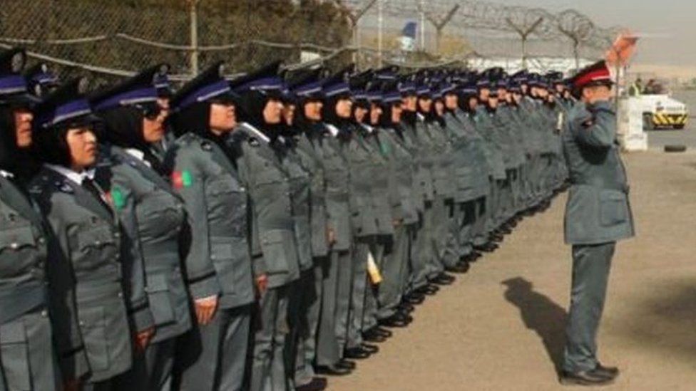 ضابطات في أفغانستان