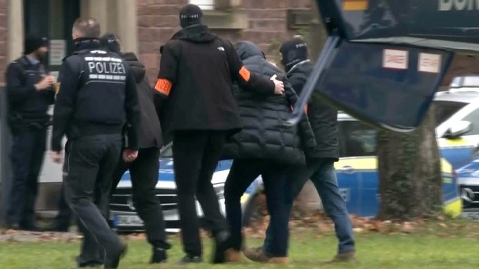 La policía alemana detiene a un miembro de un grupo acusado de conspirar para dar un golpe de Estado