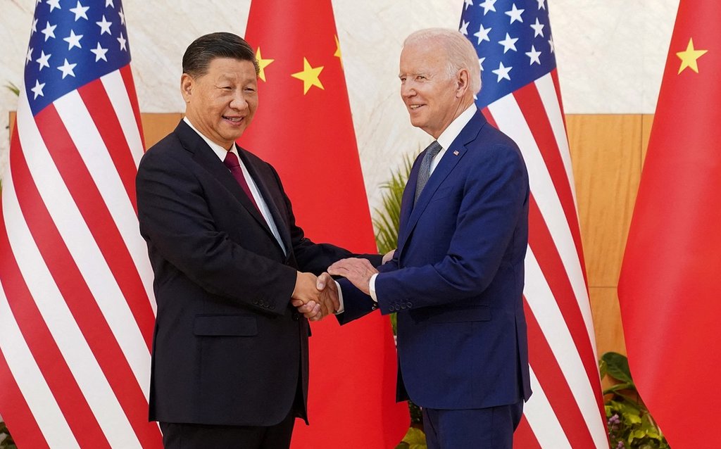 美國總統拜登向中國國家主席習近平表示，美國將繼續與中國進行激烈的競爭，但他重申，這種競爭不應轉向衝突。