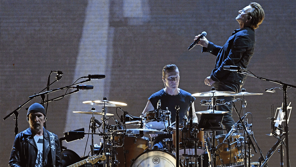 Bono asegura que cuando era adolescente utilizó la música para sacar su furia. U2