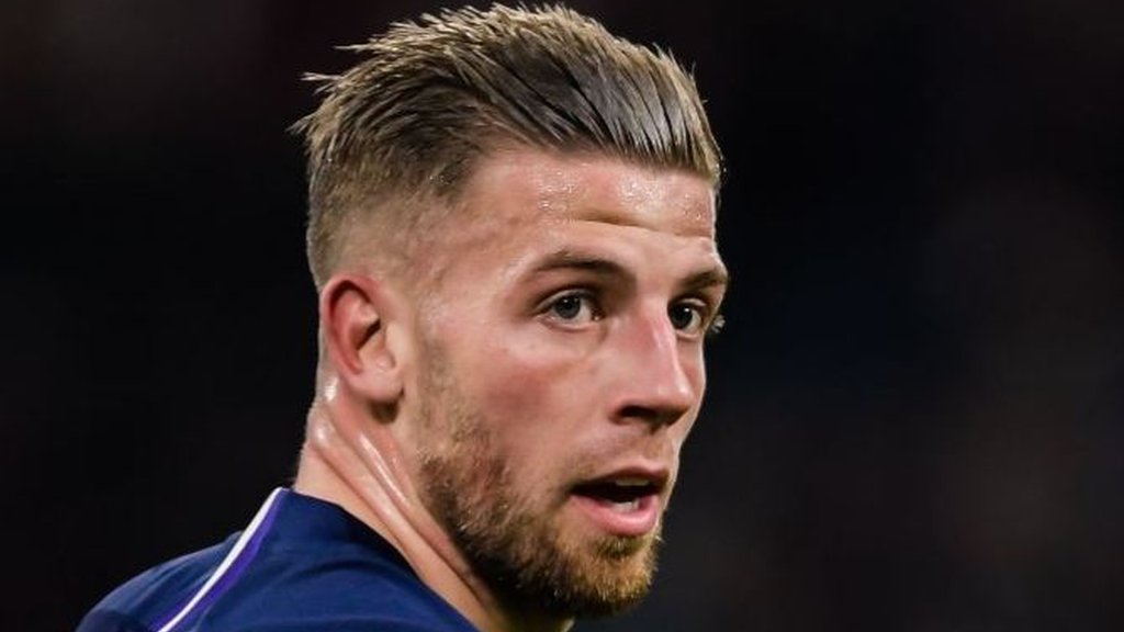 Toby Alderweireld hopes for 'joy' after tablet donation to hospitals