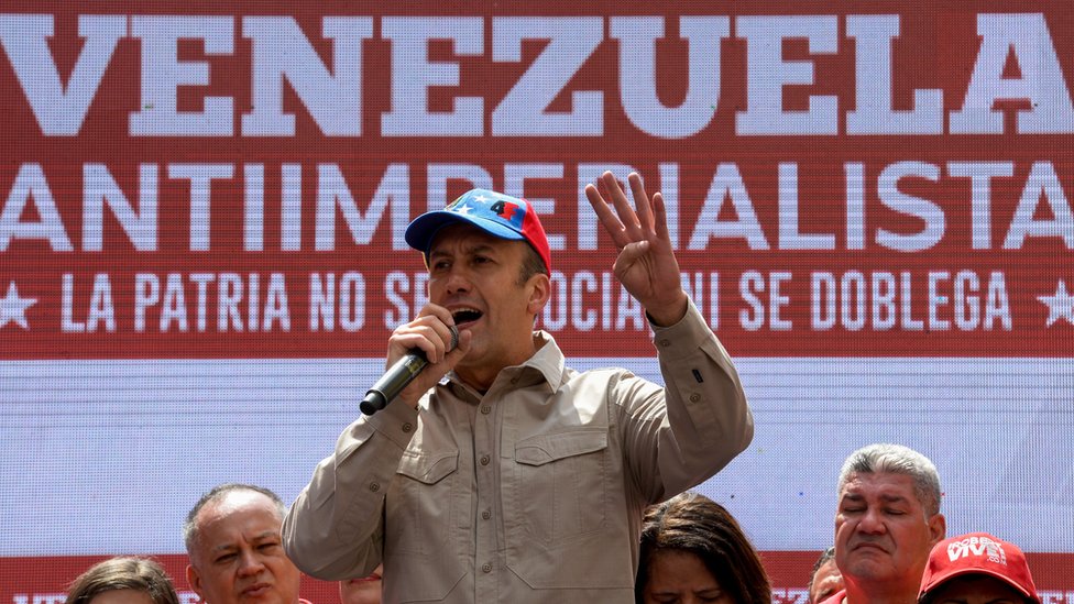 Tareck el Aissami es uno de los miembros del gabinete venezolano sancionado por EEUU. Tareck el Aissami.