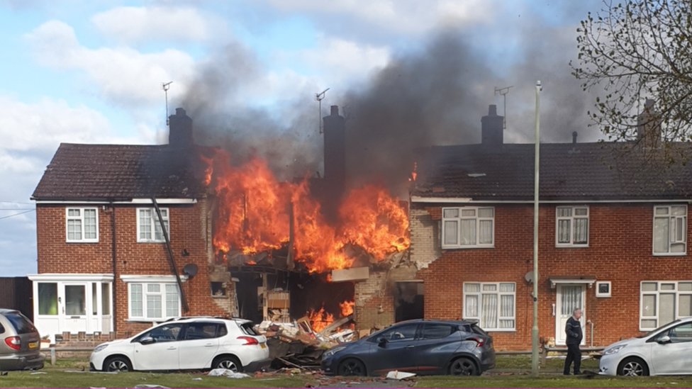Fire investigators visit Willesborough house explosion site - BBC News