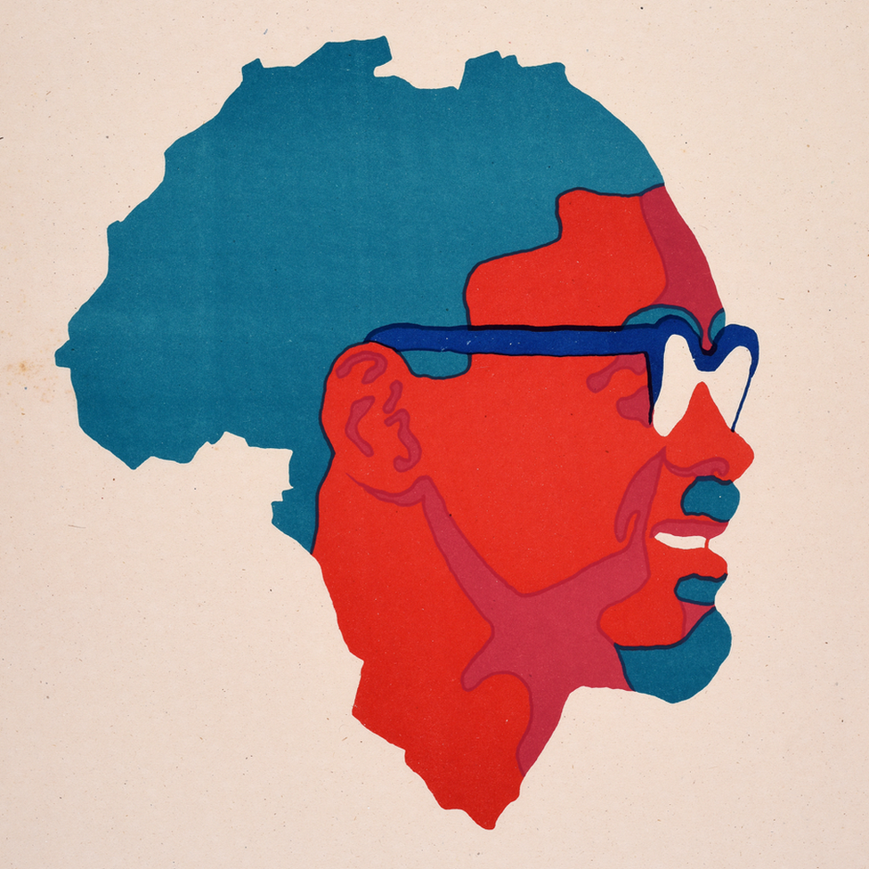 Плакат Ospaaal под названием «День солидарности с Конго, 1972 год», на котором изображено лицо Патриса Лумумбы на карте Африки