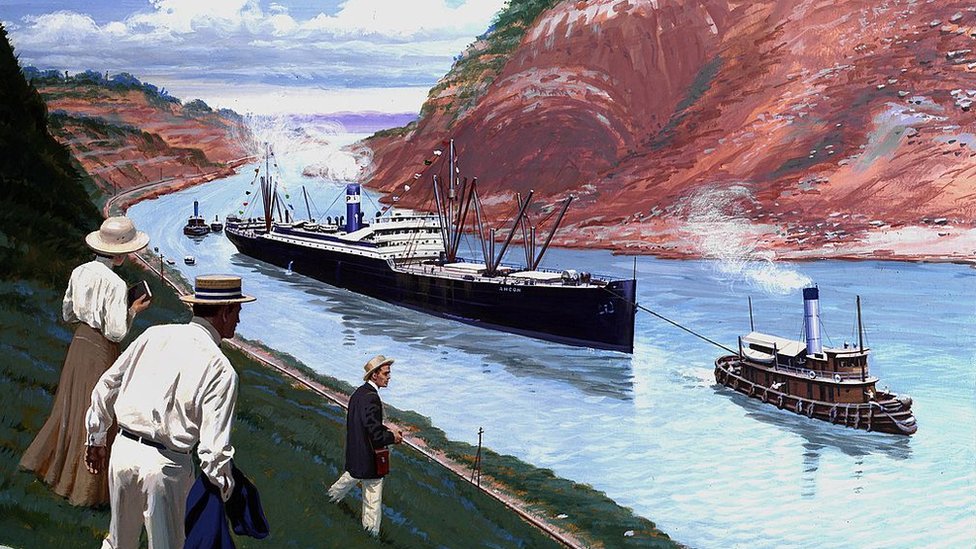 Un dibujo representa el S.S. Ancón, el primer barco que pasó por el Canal de Panamá, en agosto de 1914.