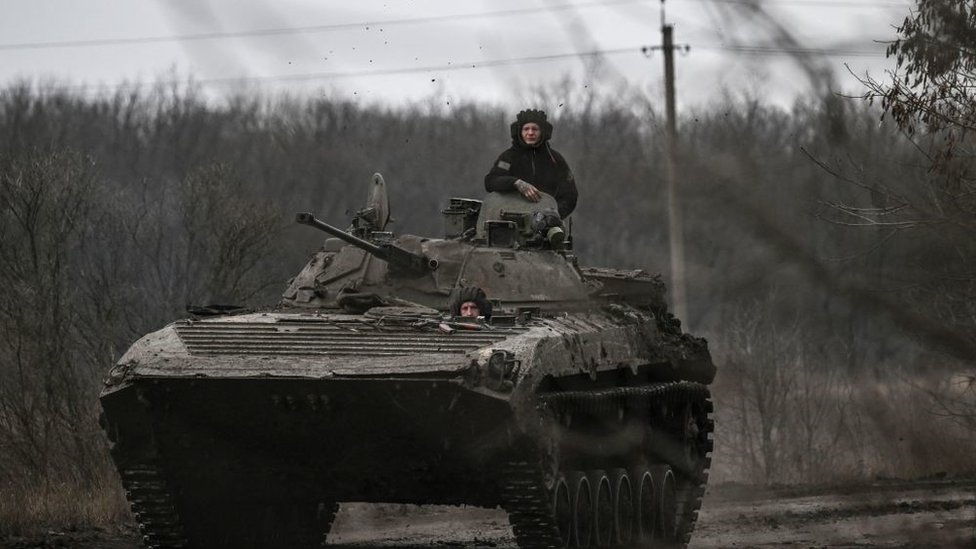 Ukraine war: Heavy losses reported as battle for Bakhmut rages