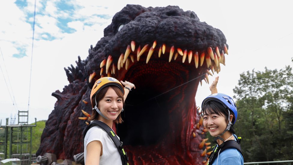 Japanese Theme Park Unveils Life Size Godzilla Attraction c News
