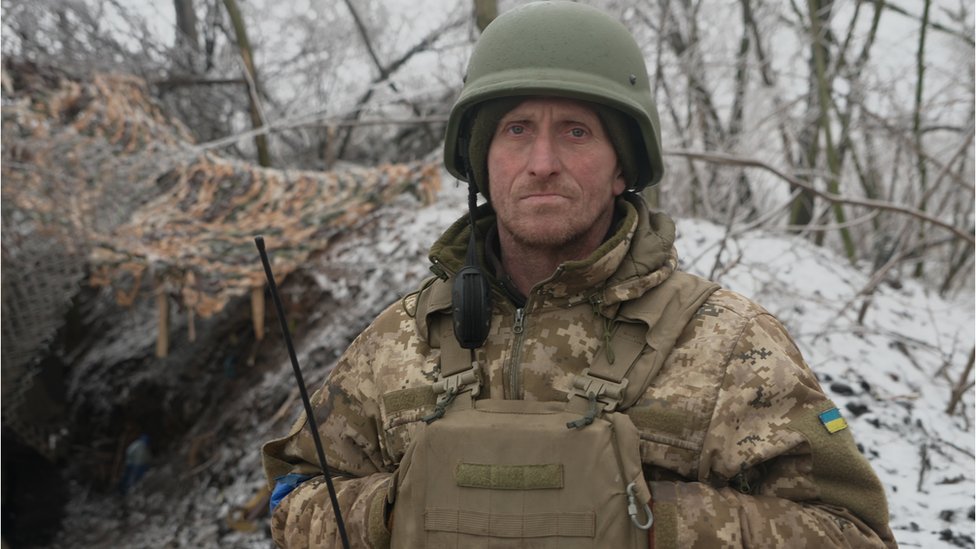 Ukrajinski vojnik na prvoj liniji fronta u Donbasu