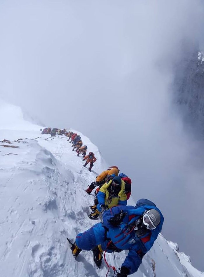 Montañeros en el Everest.