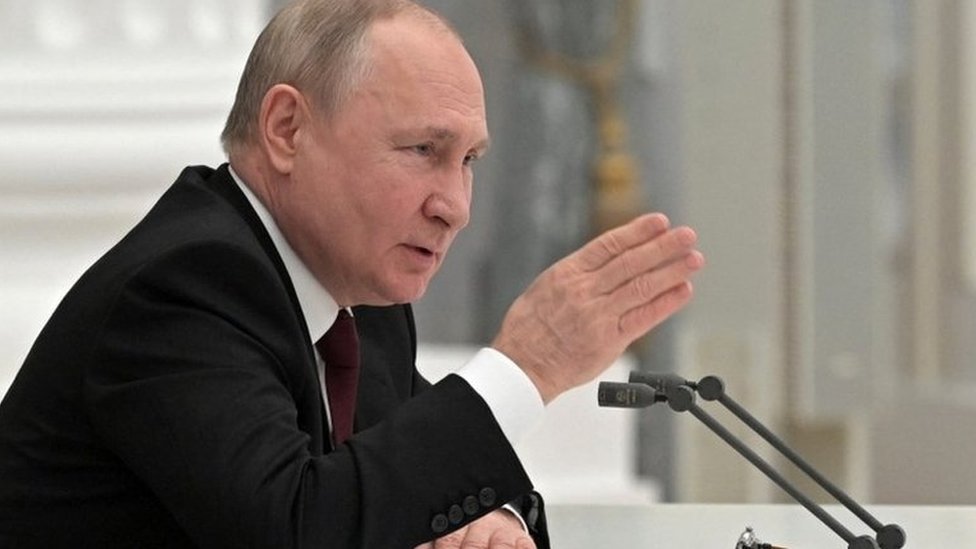 Rusia y Ucrania: el &quot;amenazante&quot; discurso de Putin en el que puso en duda  la soberanía del país vecino - BBC News Mundo
