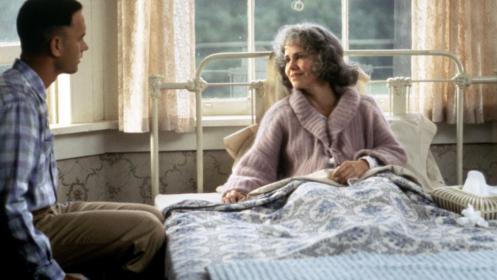 Tom Henks i Seli Fild kao sin i majka u filmu