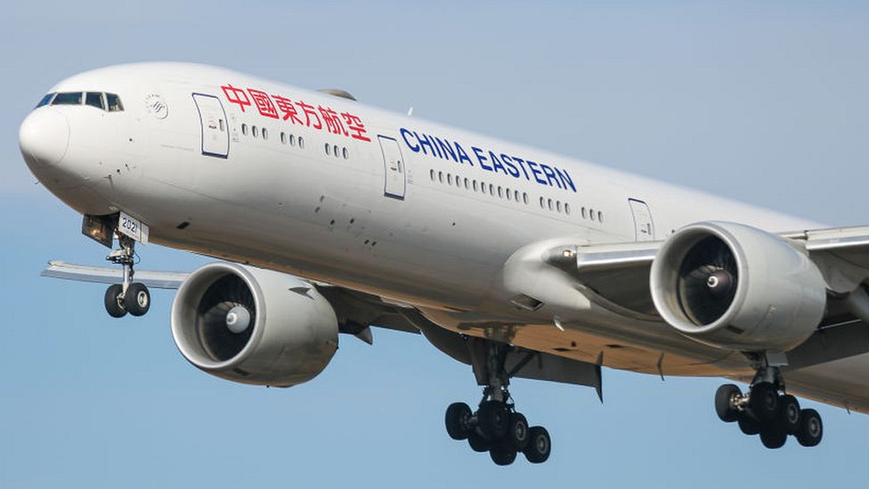 Китай-Восточный самолет в воздухе