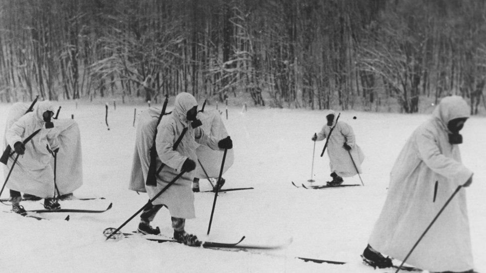 استخدم الفنلنديون الزجاجات الحارقة ضد القوات السوفيتية في حرب الشتاء