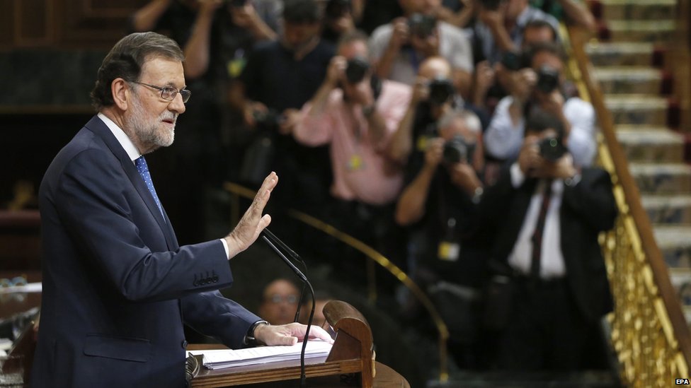 Las Kellys culpan a la reforma laboral impulsada por el gobierno español por su situación precaria. Mariano Rajoy, presidente del gobierno de España desde 2011