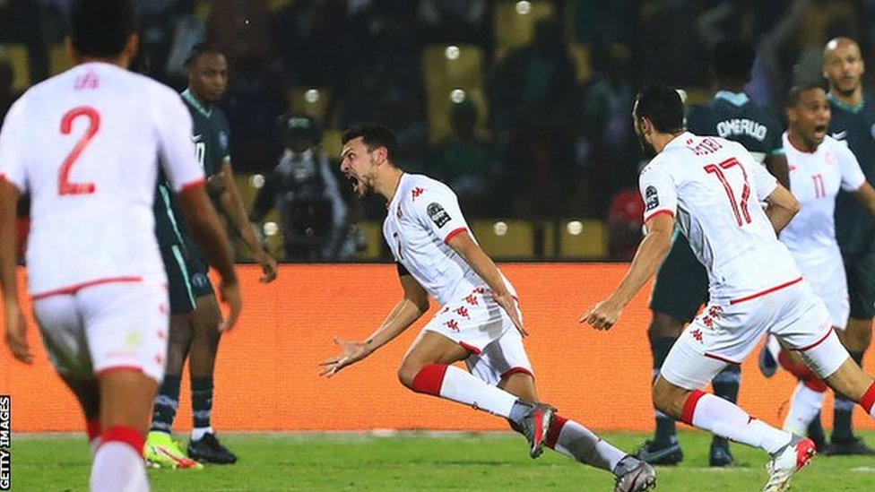 كأس الأمم الأفريقية: تونس تقصي نيجيريا وتتأهل لربع النهائي 1 يوسف المساكني (وسط)