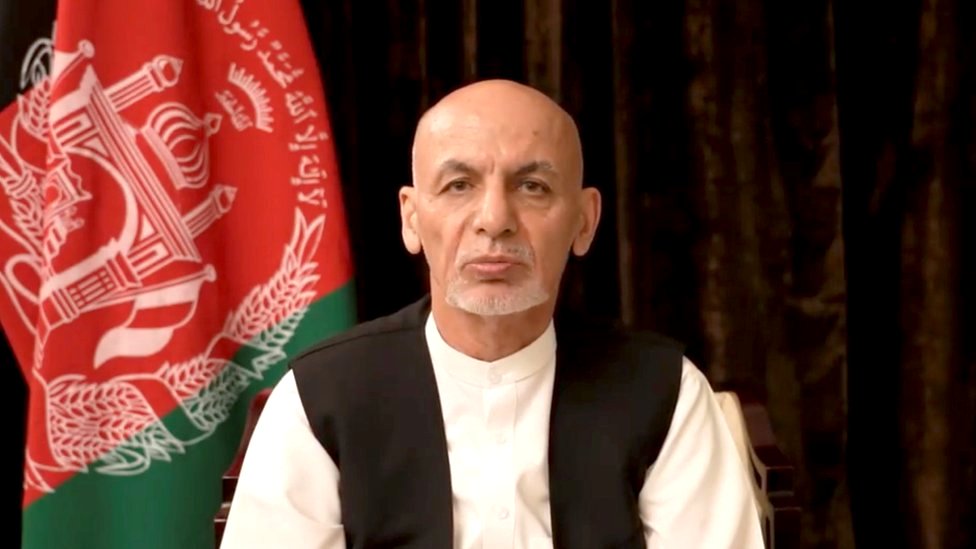 Afghanistan: Ex-President Ashraf Ghani apologises for fleeing