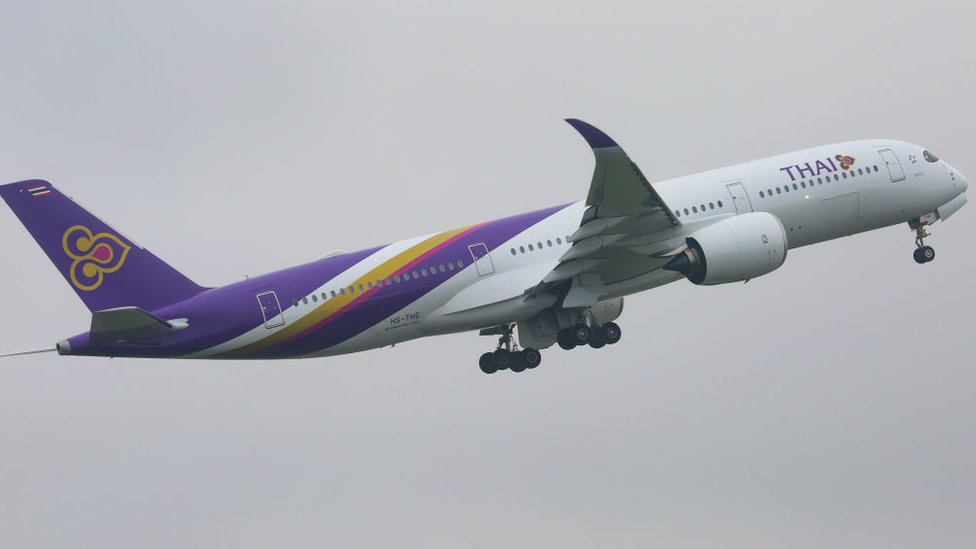 Самолет Thai Airways