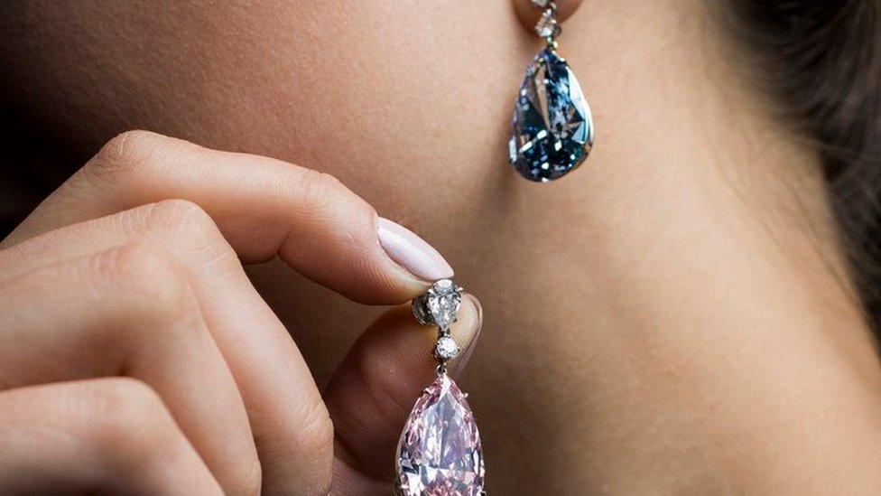 sell diamond earrings