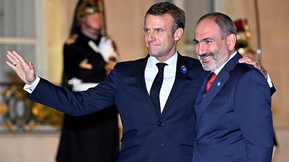 Macron ve Paşinyan