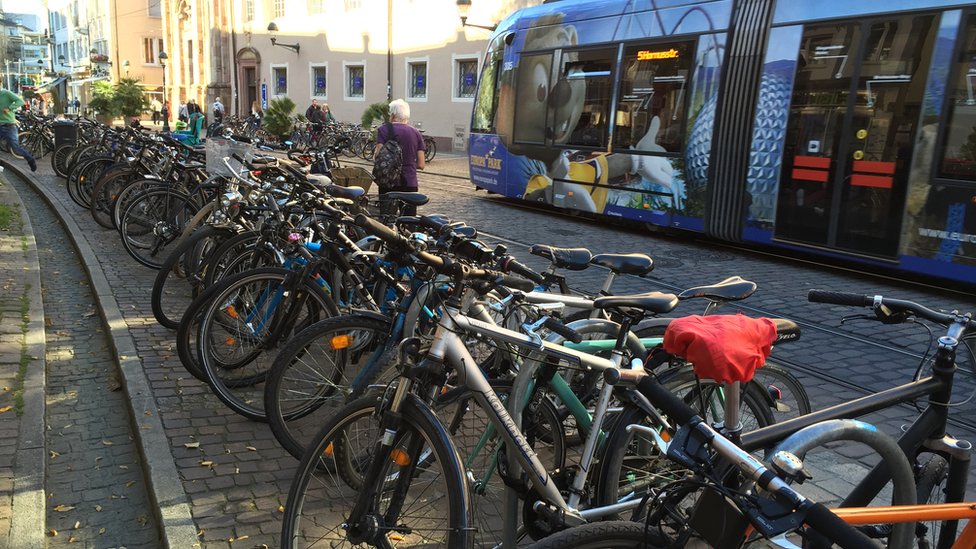 Las omnipresentes bicicletas. Bicicletas en Friburgo