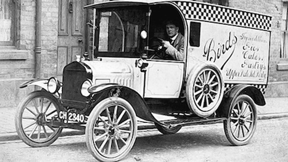 Птичий фургон в 1920 году