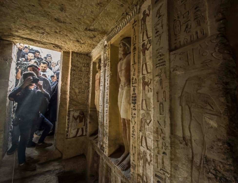 Egypt tomb Saqqara one of a kind discovery revealed - BBC News