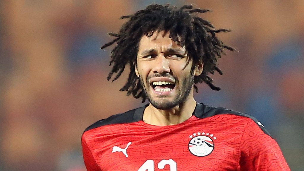 Mohamed Elneny: Arsenal and Egypt midfielder tests positive for Covid-19