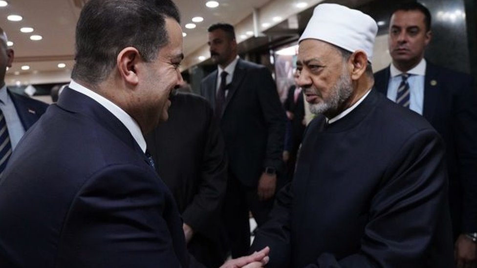 مصر والعراق: ما هي أجندة رئيس الوزراء العراقي في زيارته للقاهرة؟ 1 شيخ الأزهر ورئيس الوزراء العراقي