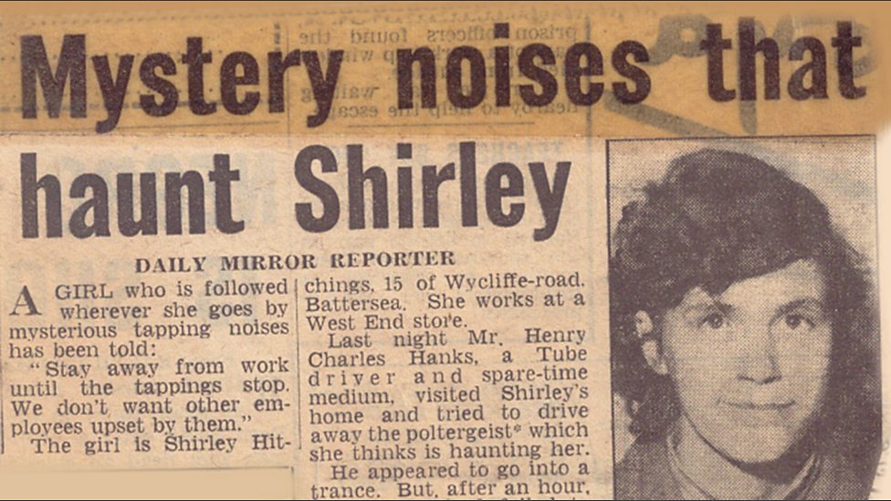 "El misterio de los ruidos que atormentan a Shirley", dice el titular de este diario con la foto de ella.