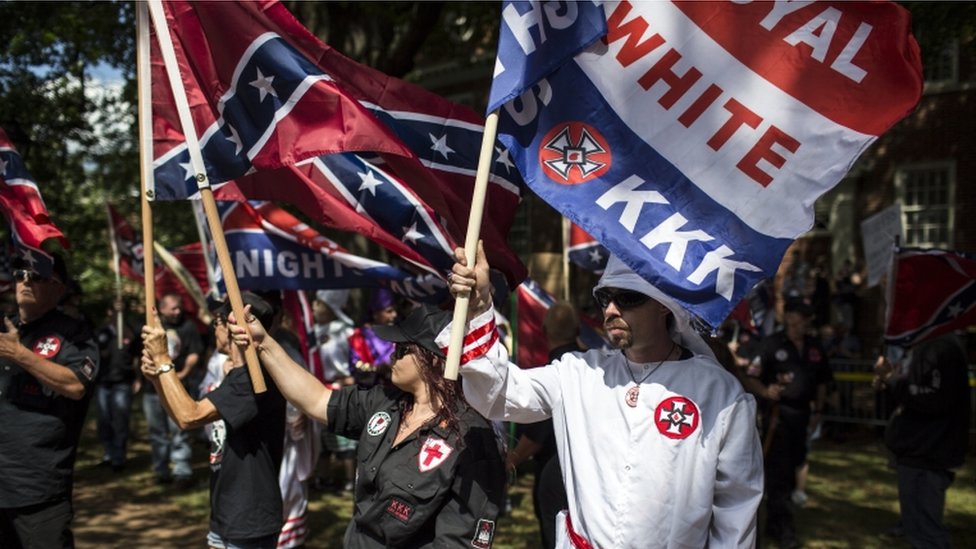 Manifestación de grupos supremacistas blancos en Charlottesville.