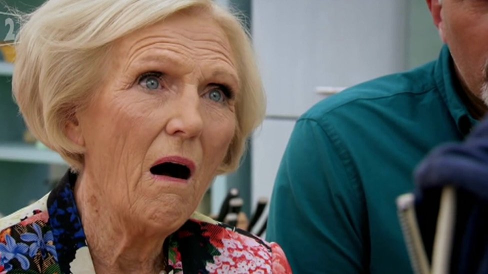 A Look Back At The Best Bits Of The Great British Bake Off Bbc News