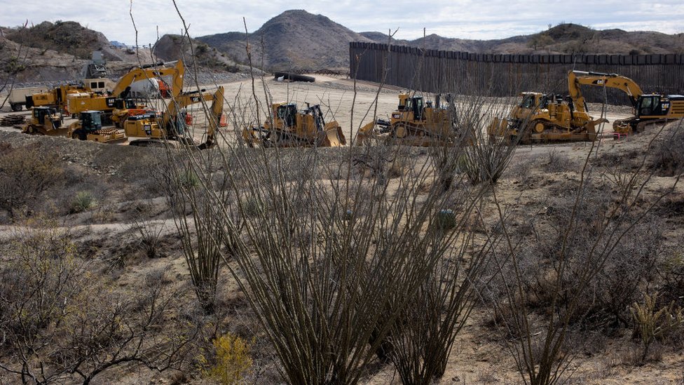 Construction on the border wall in Arizona