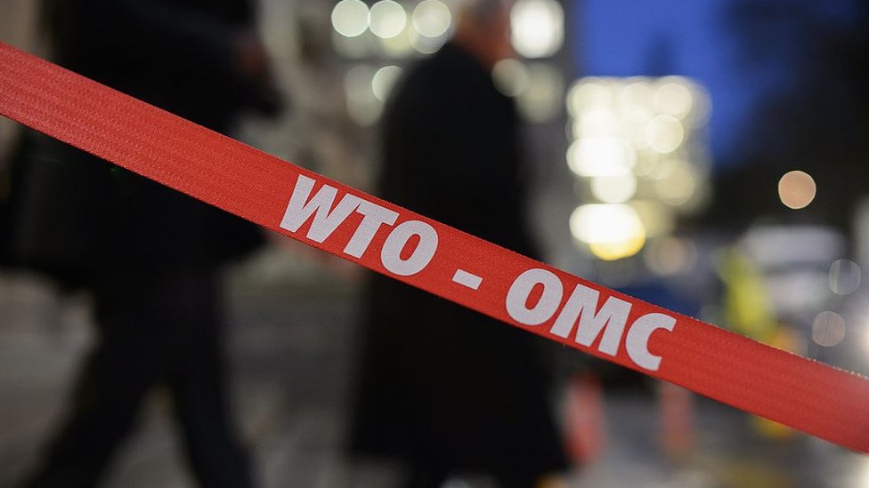 Барьер со знаком WTO-OMC