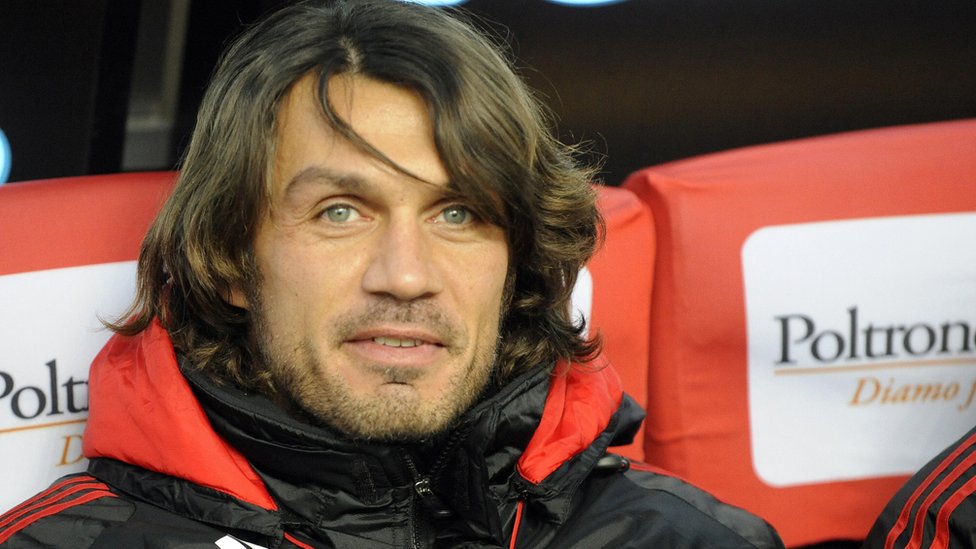 Paolo Maldini ganó siete títulos de la Serie A italiana y cinco torneos de la Liga de Campeones con el AC Milan. Paolo Maldini