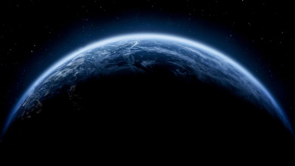 Elon Musk s Starlink satellites blocking view of the universe