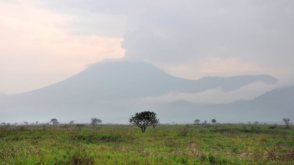 Vista de la erupción del volcán
