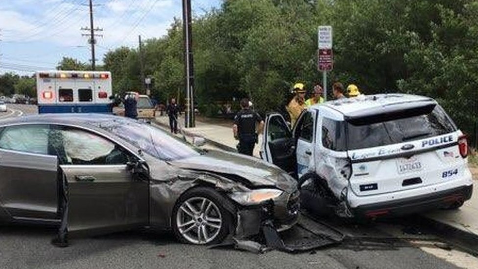 Tesla Autopilot blamed for crash with parked police car