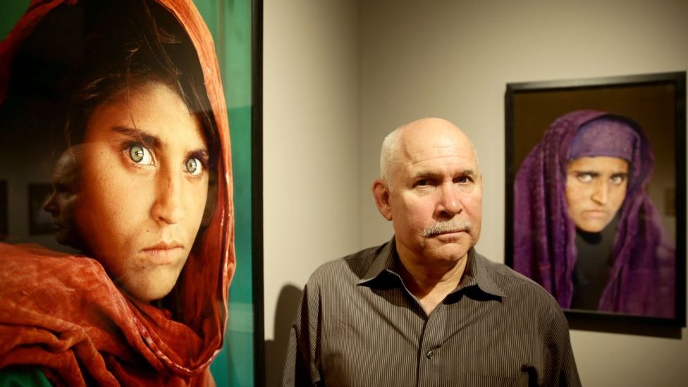 Sharbat Gula: National Geographic fotoğrafıyla bilinen 'Afgan kızı' İtalya’ya sığındı