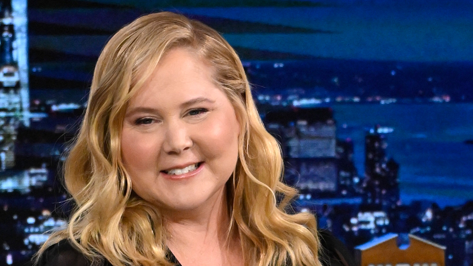 Amy Schumer: Actress reveals she has Cushings Syndrome