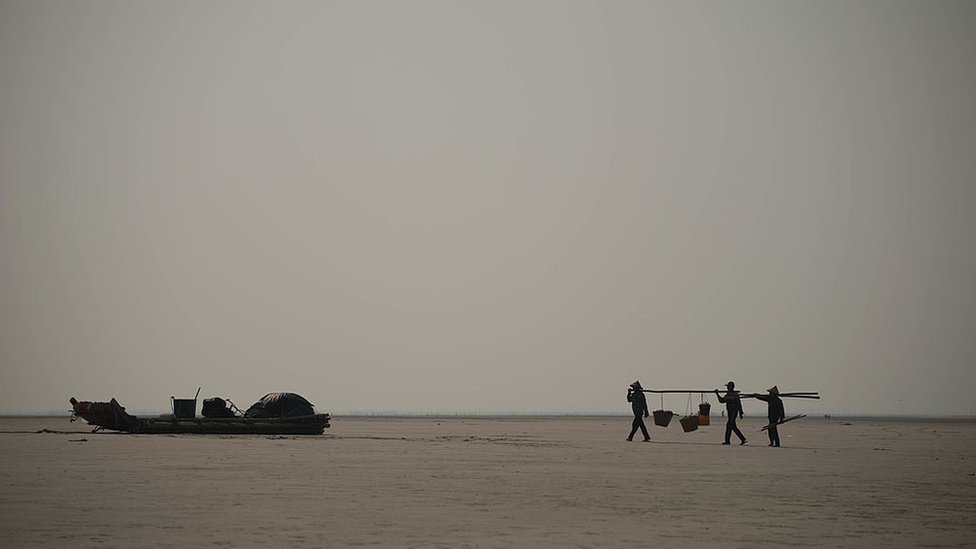 En el sector pesquero internacional se han detectado casos de trata de hombres. Foto genérica de pescadores en Vietnam. Pescadores en Vietnam