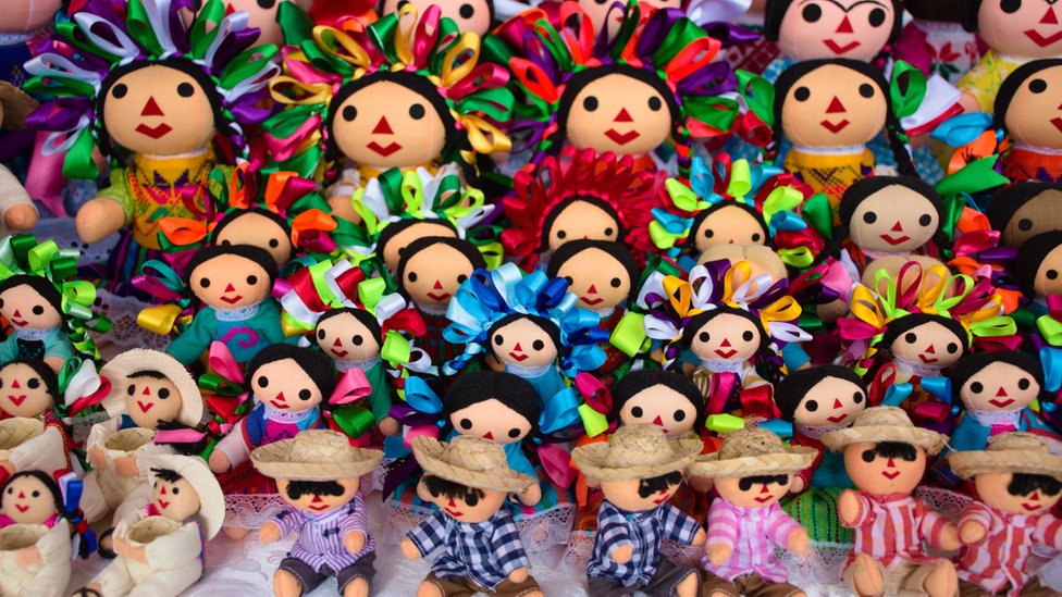 Muñecas artesanales mexicanas