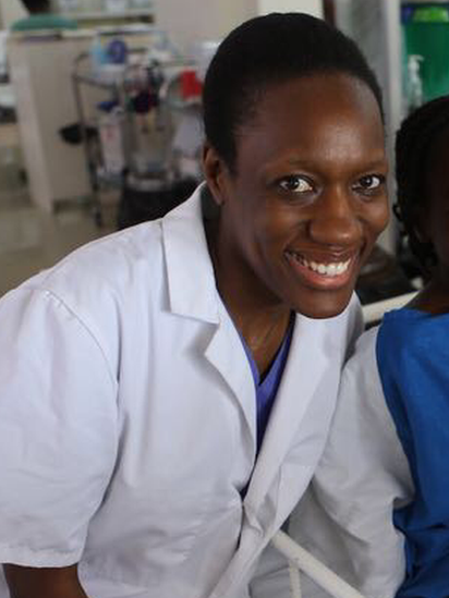 Nima Kasedže, doktorka iz Kenije