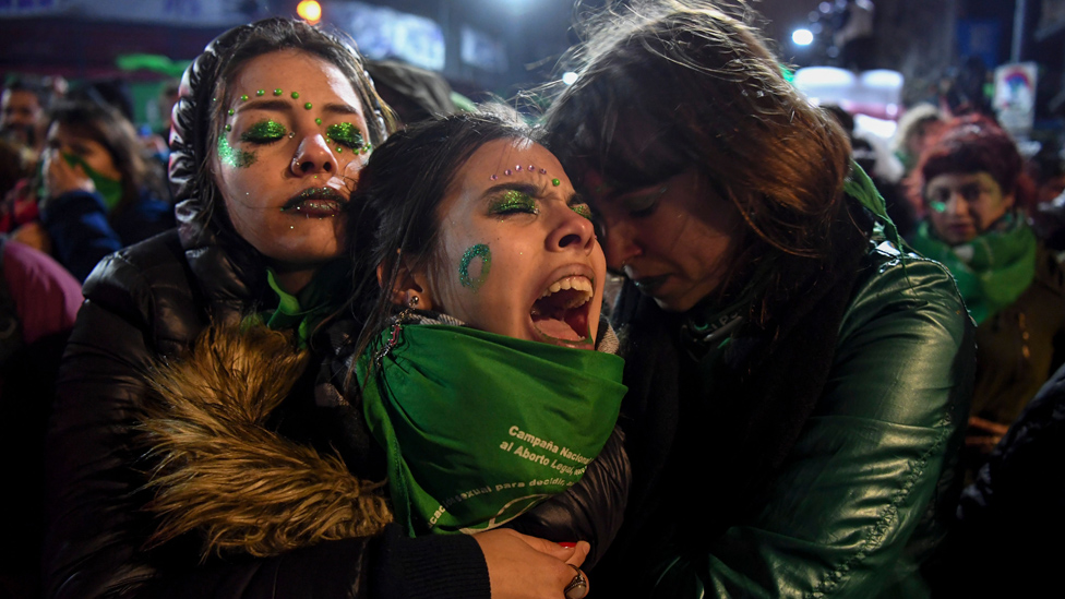 _102902819_gettyimages-1013641832.jpg
