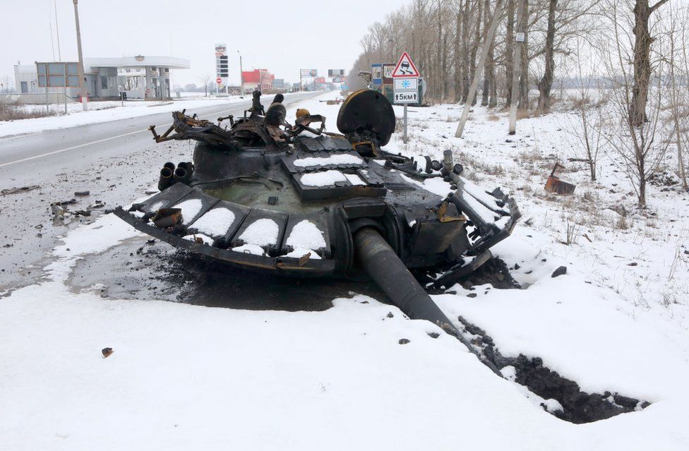 Tanque ruso destruido en Ucrania.