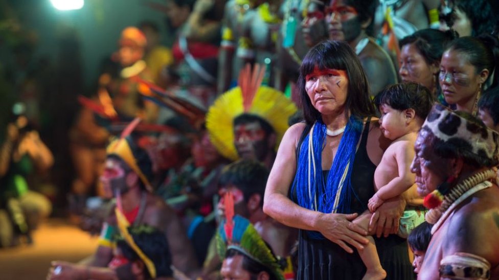 Indígenas de várias etnias em encontro cultural em Palmas, Tocantins, 2016