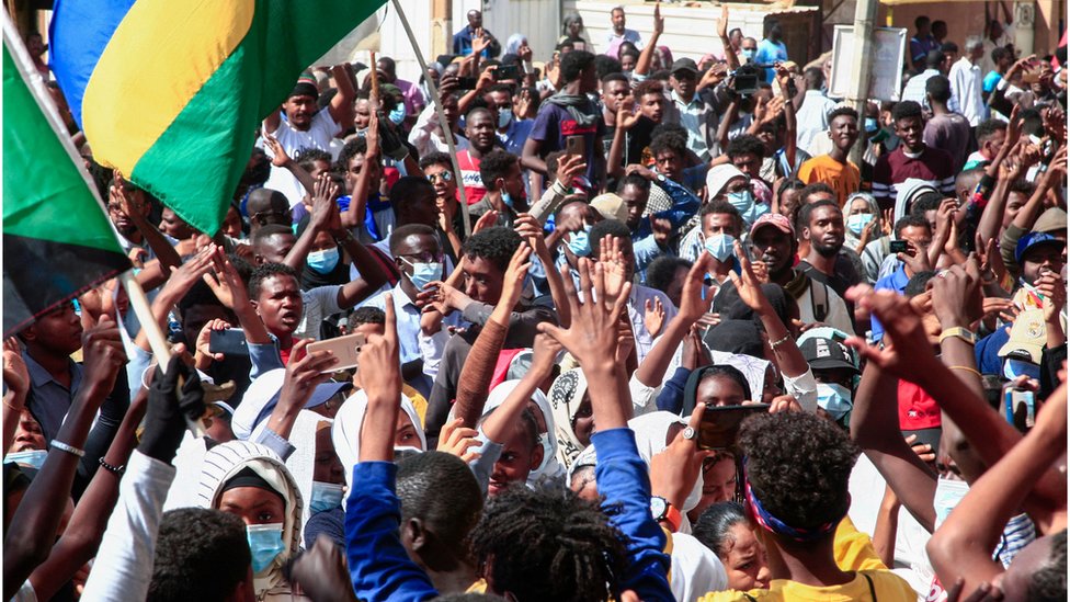 جانب من "مليونية الشهيد" في السودان الأحد الثاني من كانون الثاني/يناير 2022