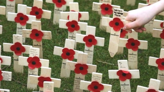 Armistice Day: UK Falls Silent To Remember Those Who Died In War - BBC News