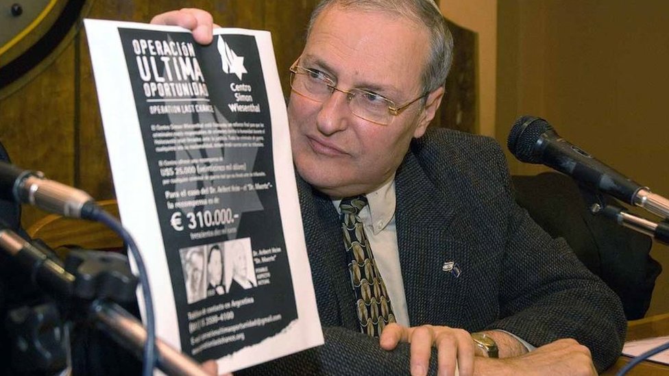 Dr Zuroff at a press conference in Argentina promoting "Operation Last Chance"